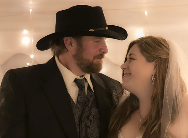 2020-couple-country